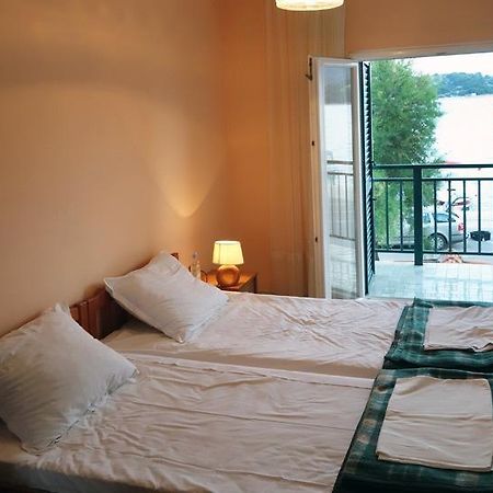 Waterfront Apartments تيسنو الغرفة الصورة